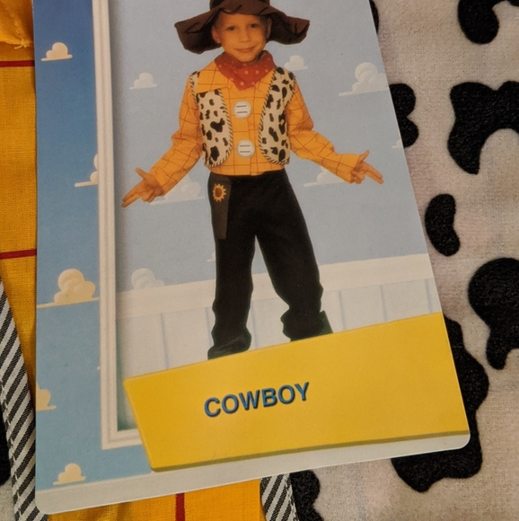 4 Pc Toy Story Sheriff Woody | Cowboy Costume - Picture 3 of 5